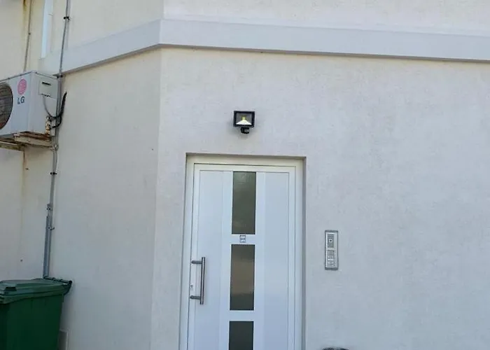 Natura 7 게스트하우스 3*